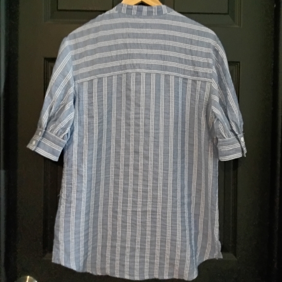 Veronica Beard Light Blue Vertical Striped Short Sleeve Button Down Shirt - Picture 12 of 14